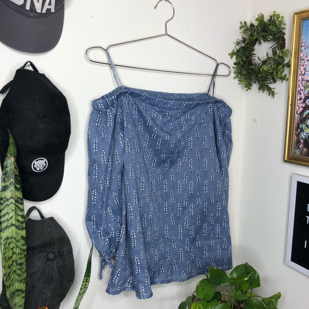 CLARTE NWT Off Shoulder Simone Textured Stitchfix
